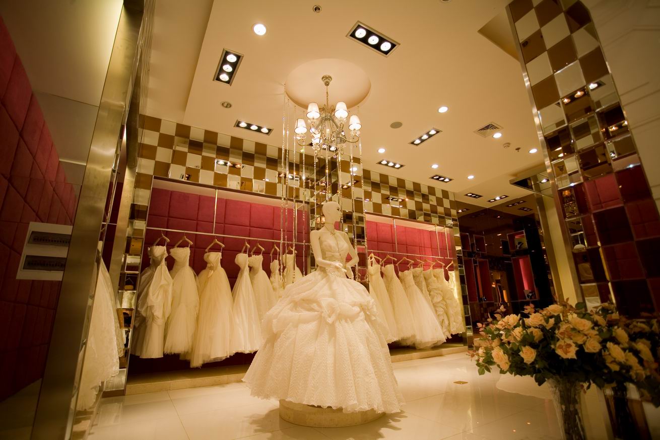 荆州巴黎婚纱摄影机构