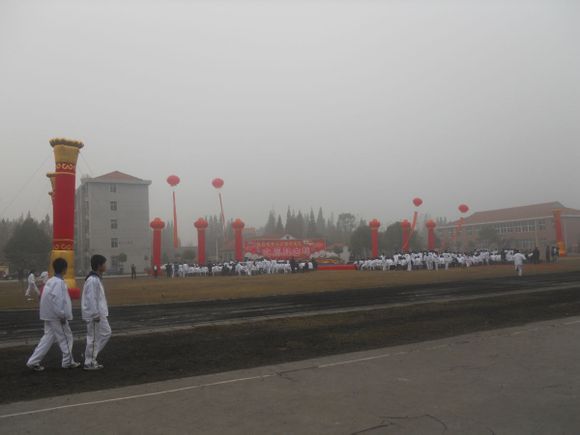  p>汉川四中创建于1956年7月,座落在汉川西部古镇脉旺镇. /p>