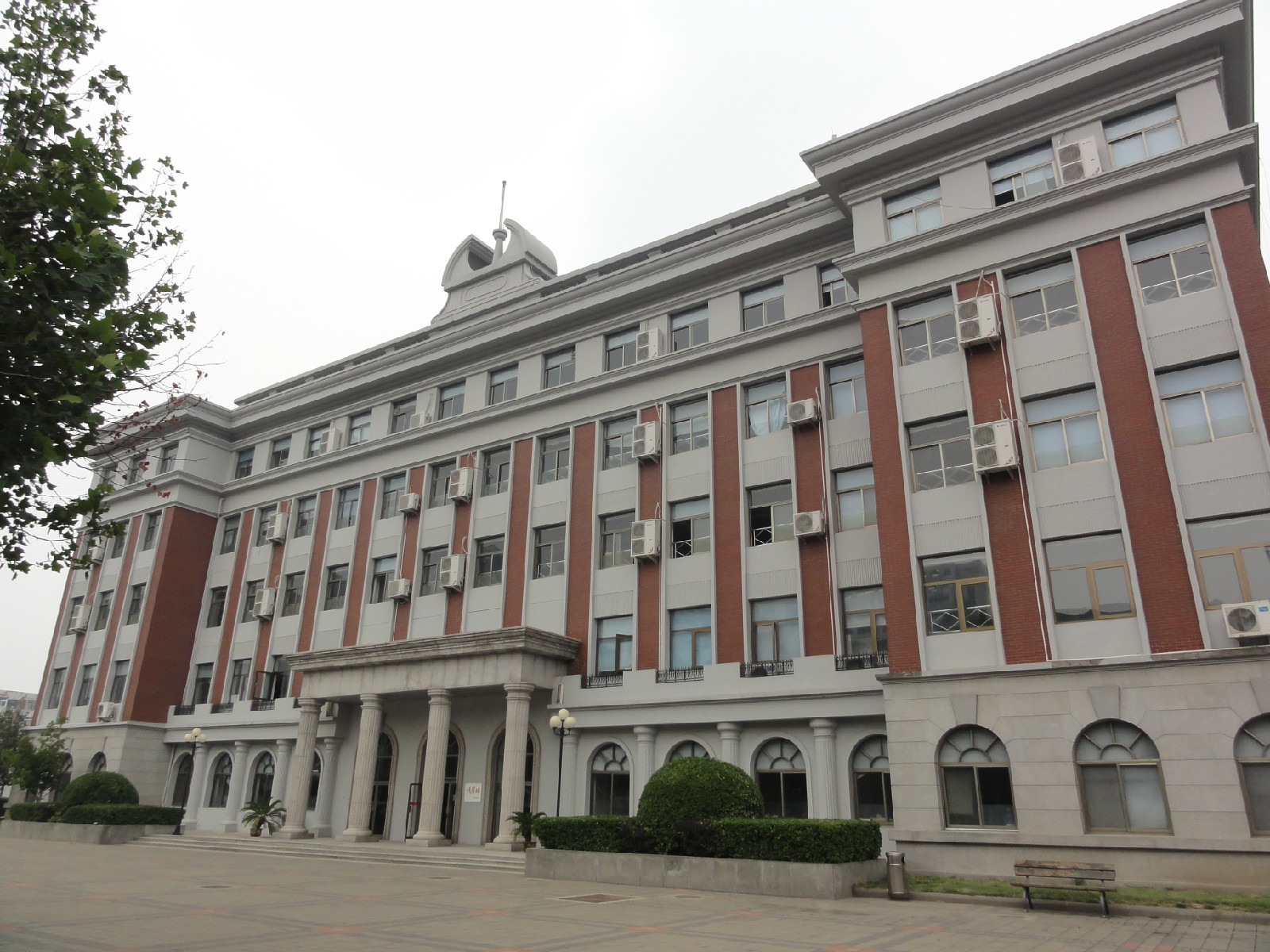 天津市南开中学