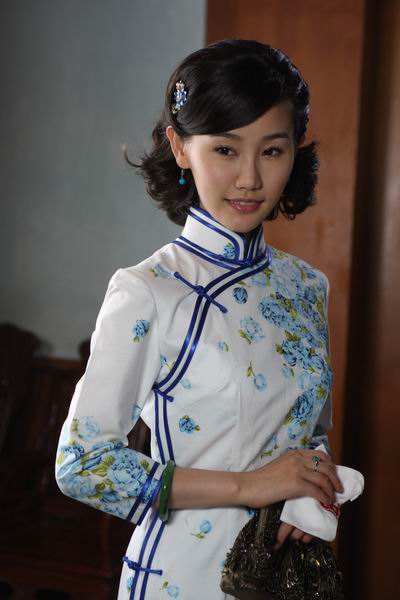  p>刘璐珈(别名,刘潞葭),1987年7月4日出生于湖南长沙,毕业于 a