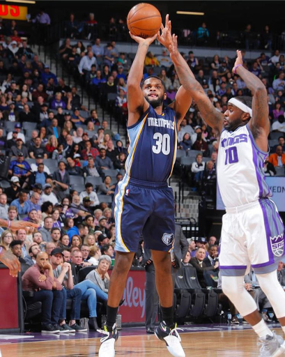 特洛伊·丹尼尔斯