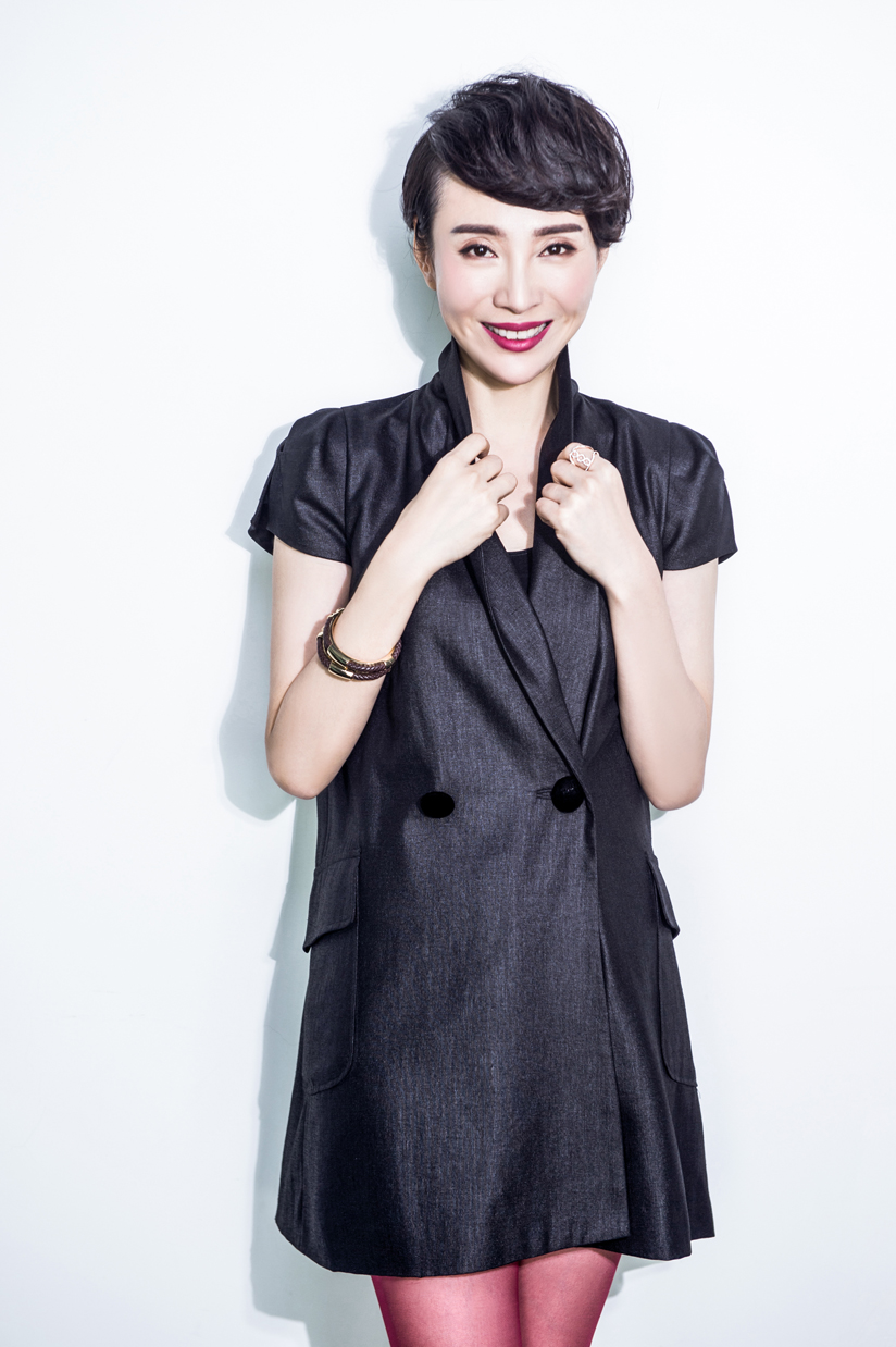  p data-id="go04ulybkc">李峥,演员.