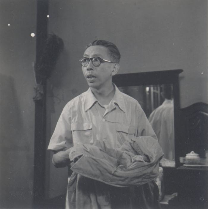 达式常,魏鹤龄等主演.