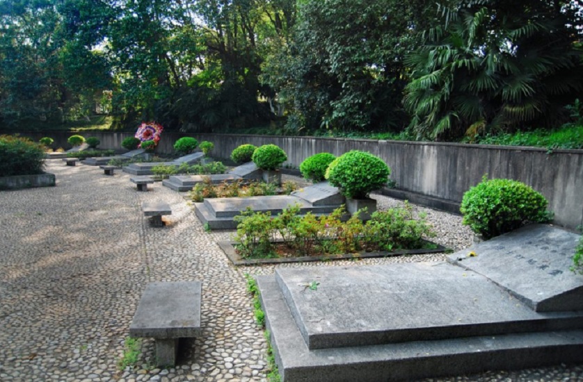 南京菊花台九烈士墓