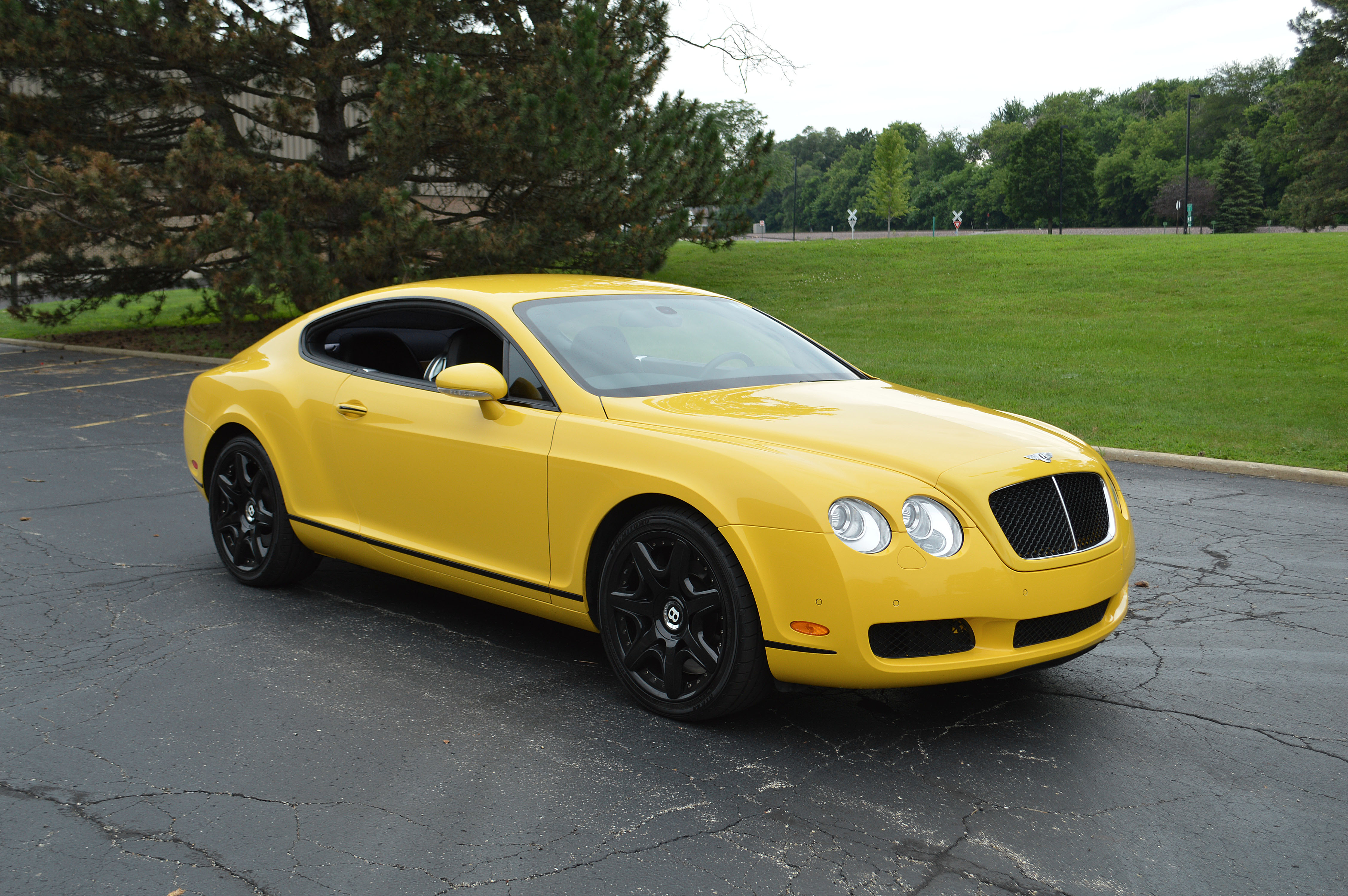  p>宾利飞驰是 a target="_blank" href="/item/宾利/200195" data