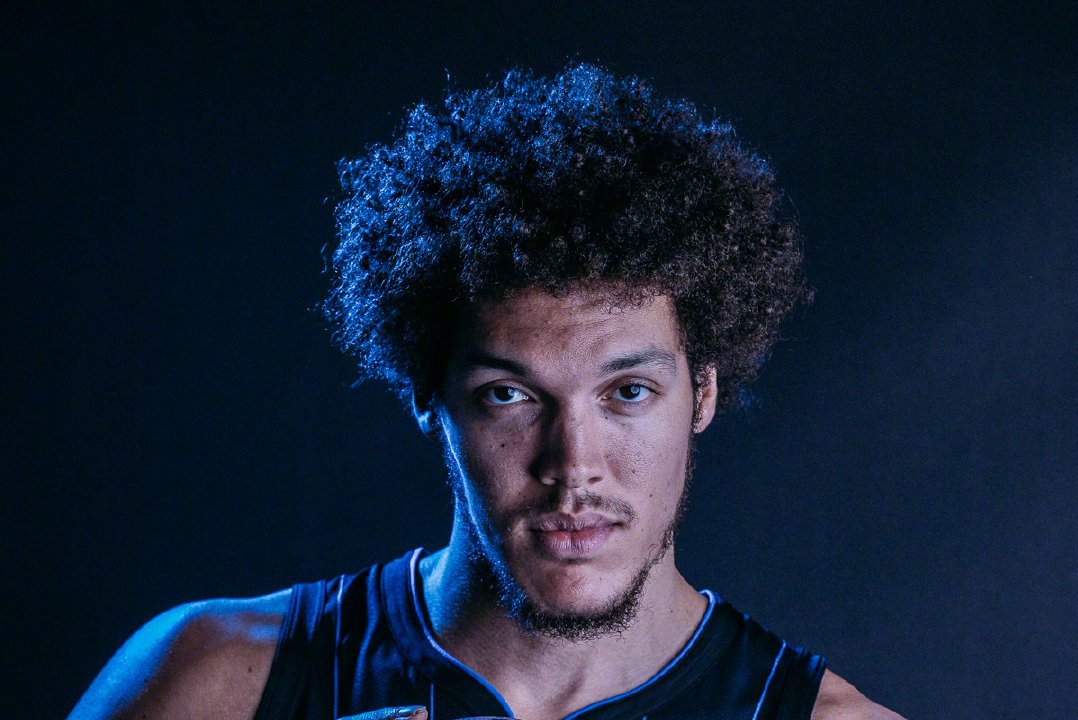  p>阿隆·戈登(aaron gordon),1995年9月16日出生于 a target="_blank