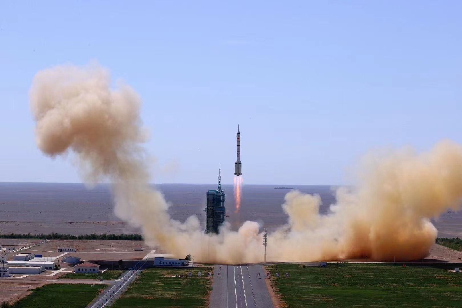 长征二号f遥十四