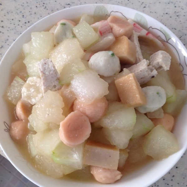 冬瓜炖鱼丸