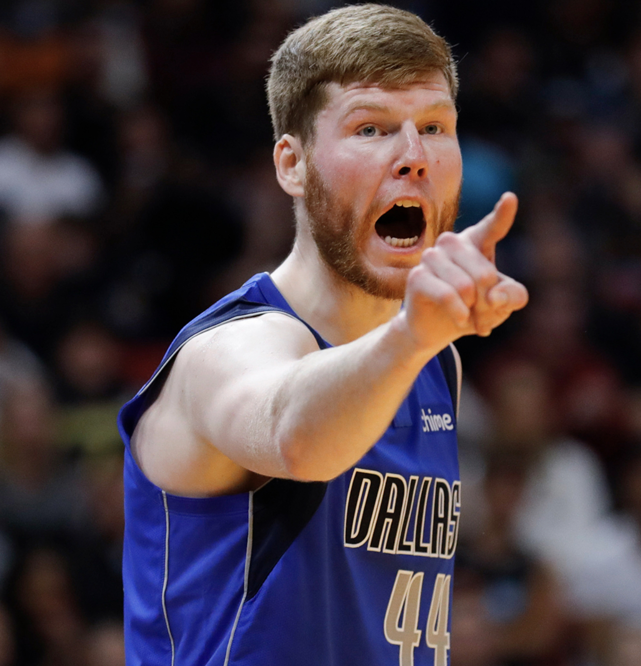 戴维斯·贝尔坦斯