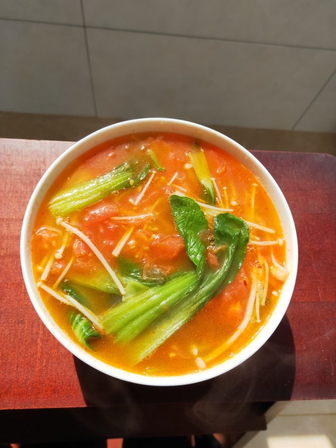西红柿青菜面