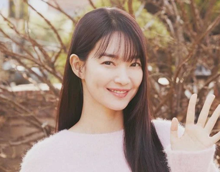 data-lemmaid="20488">电视剧 /a>《我们的蓝调时光》中的角色,由演员