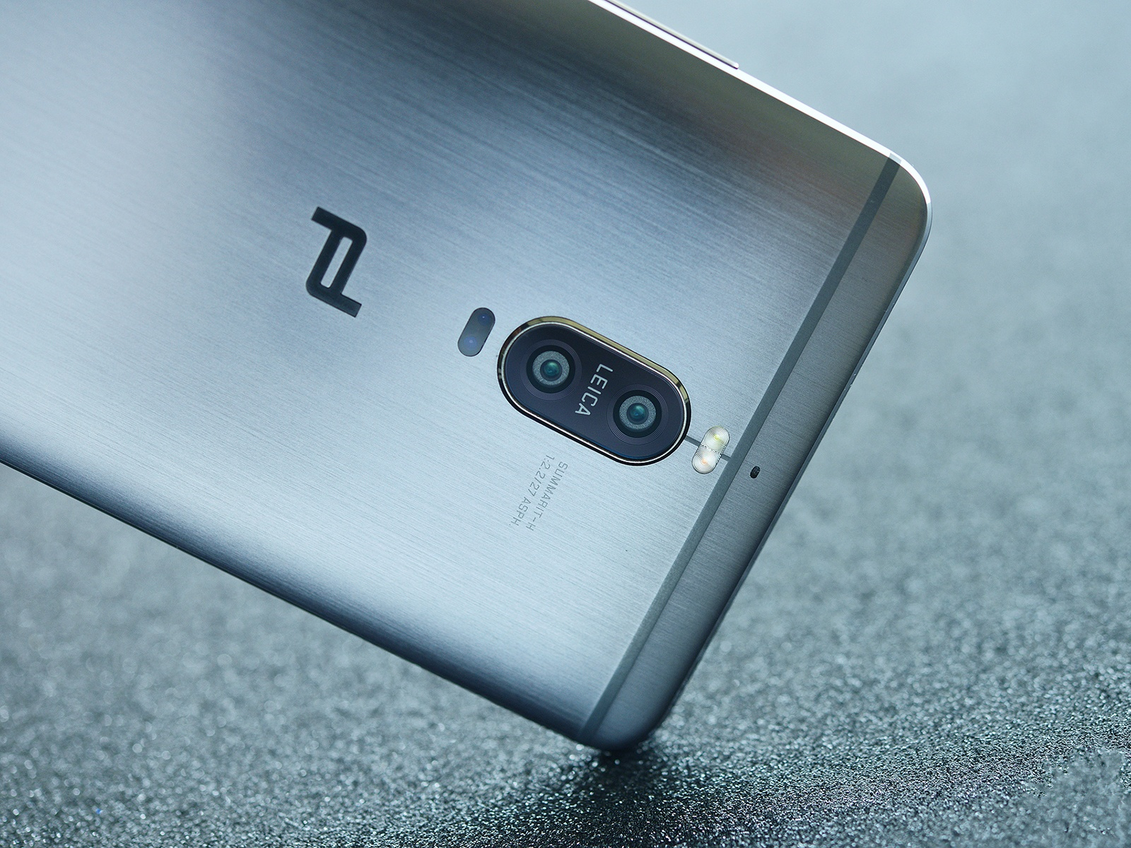 huawei mate 9 保时捷设计