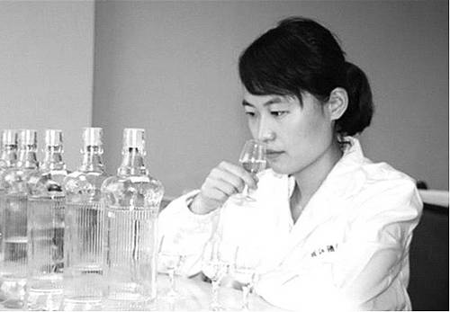 胡格（湖北省白酒评委）_百度百科