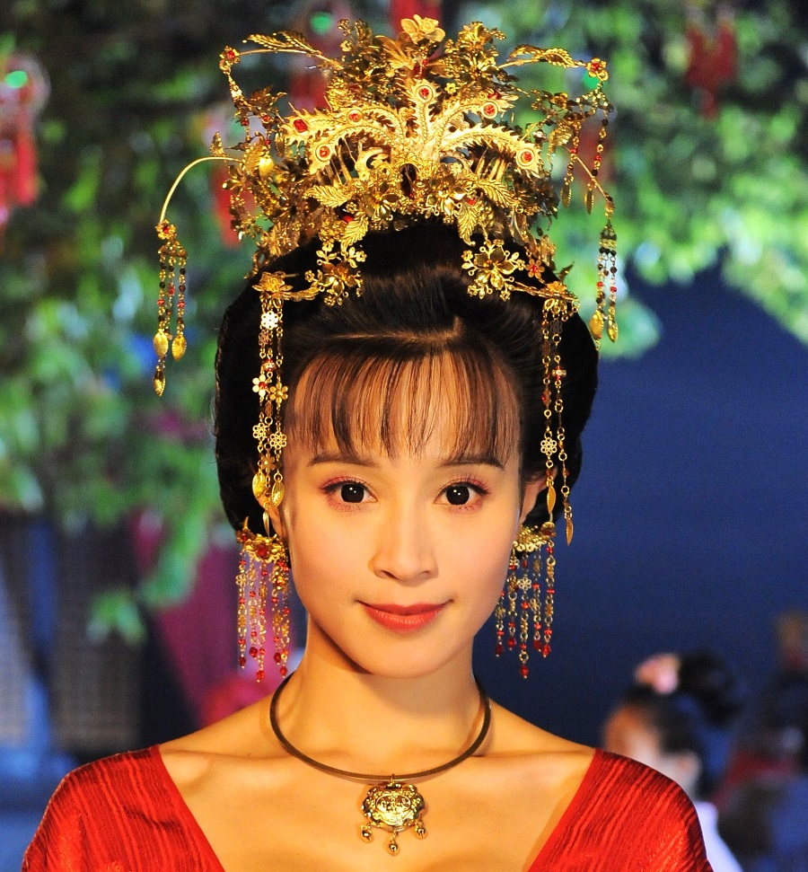  p>石筱群(shi xiao qun),原名石小群,1980年12月24日出生于浙江省