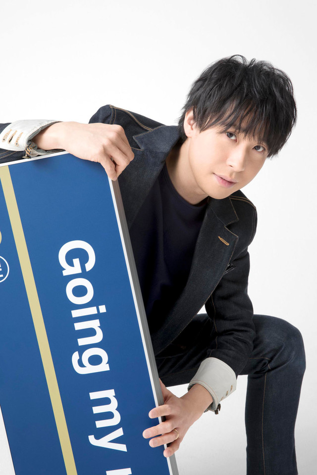 男性声优,歌手,新潟县出生,所属事务所为intention,唱片公司为lantis