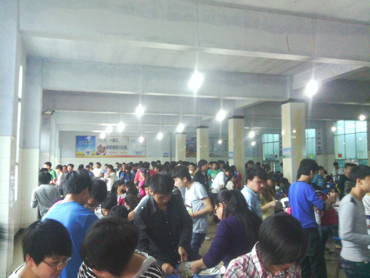  p> a target="_blank" href="/item/黔西县云志中学/23699569" data