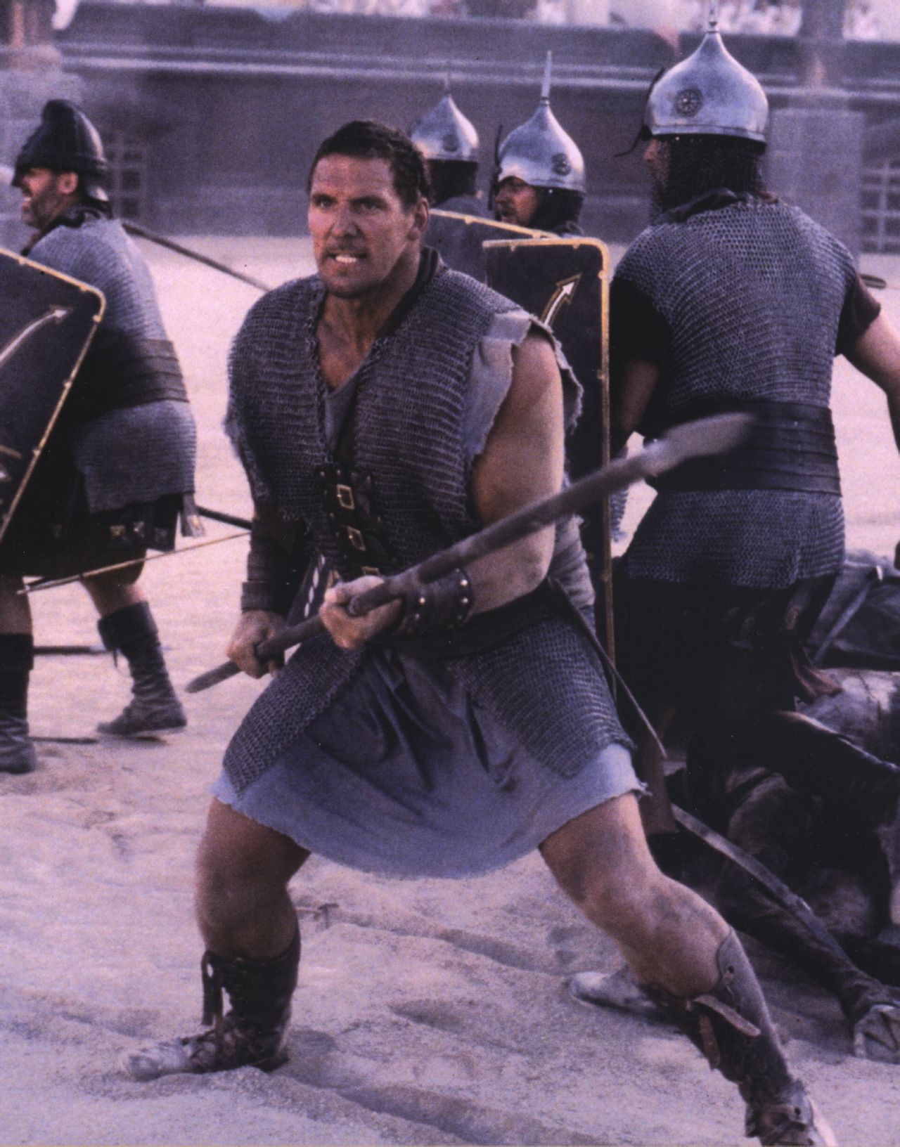  p>《角斗士》是由 a href="#" data-lemmaid=