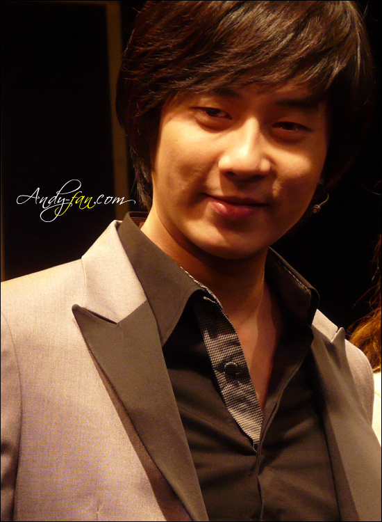  p>李先镐(         ) ,艺名:  a href="#">andy /a> ,韩国男子组合