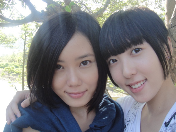 中蔡云寒(蔡函岑饰)和 a target="_blank" href="/item/蔡五熊