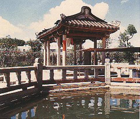  p data-id="gnwj9ge2wa">石匣镇遗址 位于密云县东北部的潮河之畔.