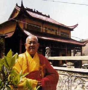  p data-id="gnwlfoxhdb">双岩寺弋阳距县城南5公里,位于南岩镇,圭峰