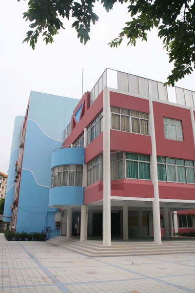 深圳新安湖小学