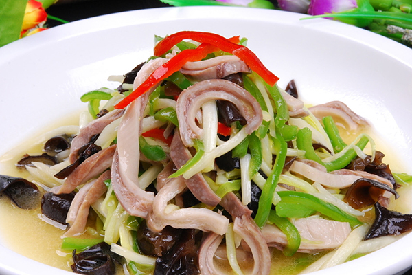 青椒冬笋炒肚丝