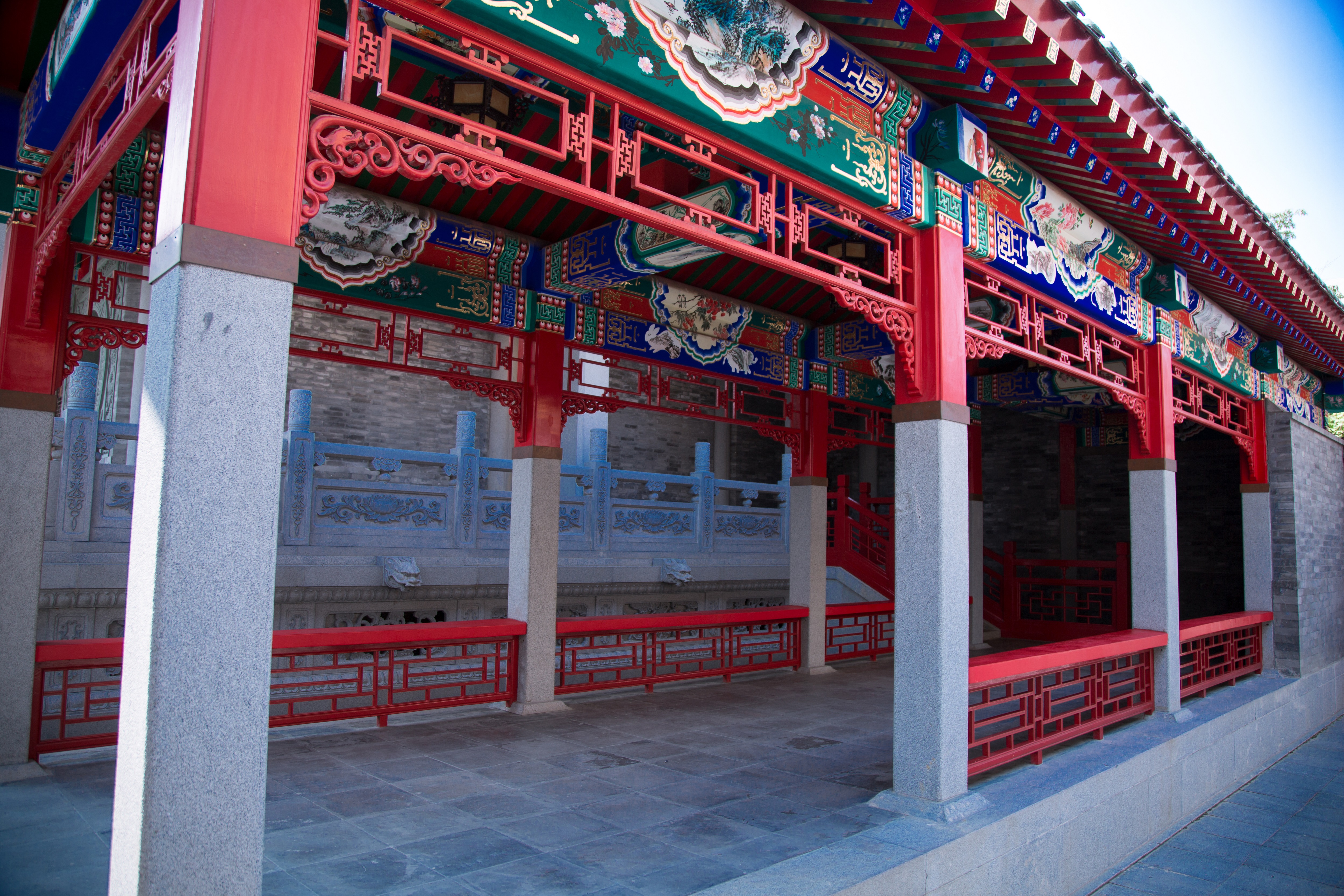  p>沈阳天后宫历史上曾是中国最北端的妈祖庙,是福建商人陈应龙于1782