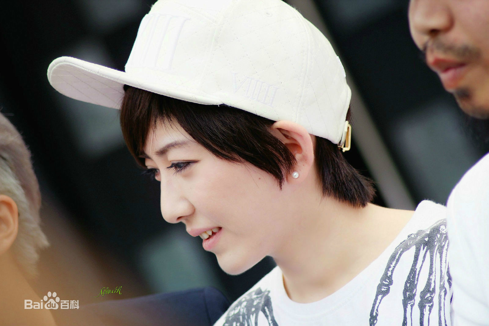 中国流行原创女歌手,演员,毕业于 a target="_blank" href="/item