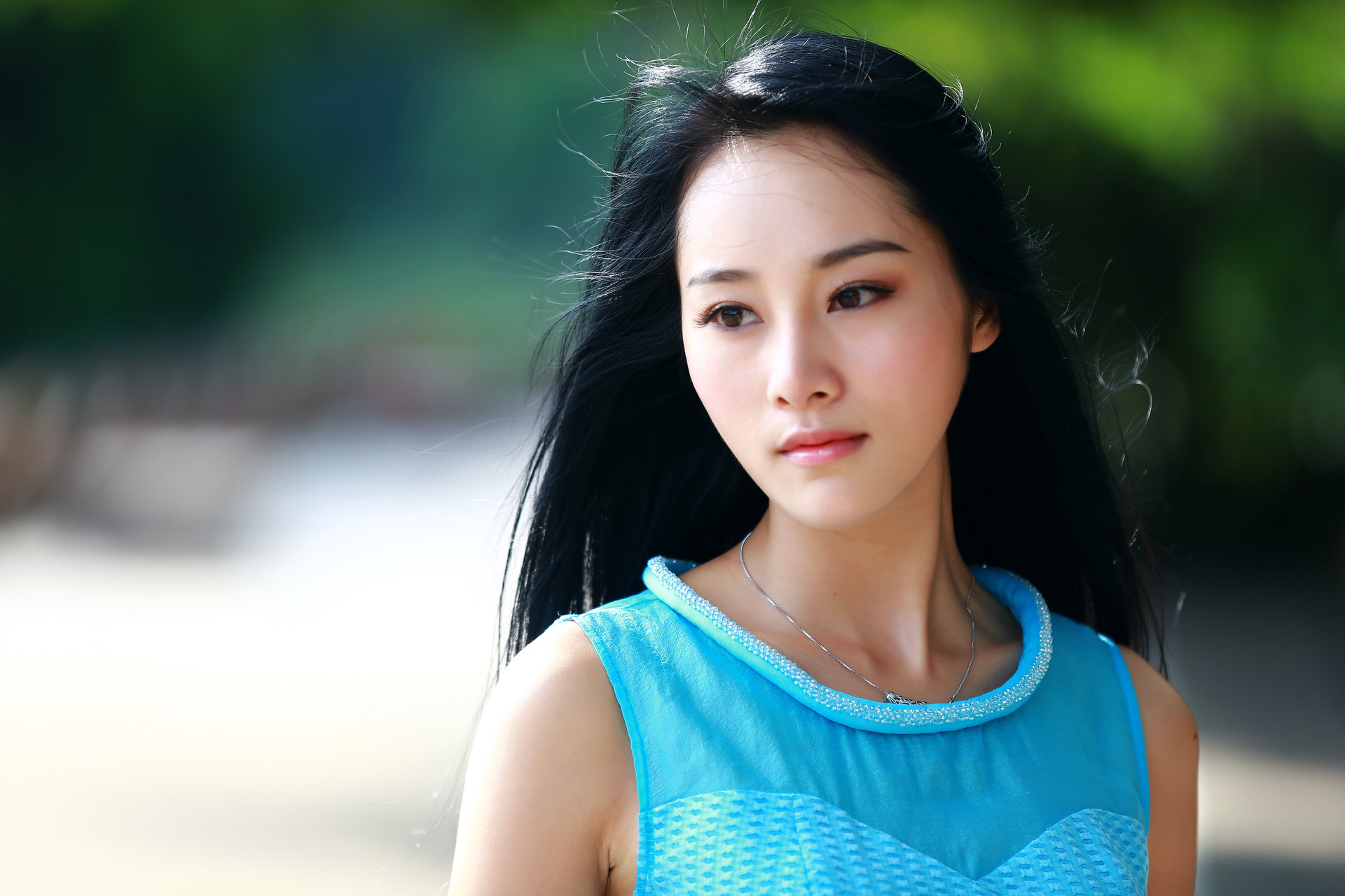  p data-id="gnbqegfq2p">龙馨悦,1987年9月10日出生于湖南省益阳市