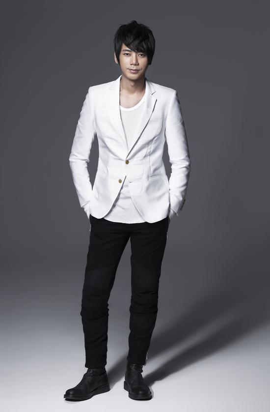  p>信(shin),本名苏见信,1971年5月14日出生于台湾省,中国台湾男歌手