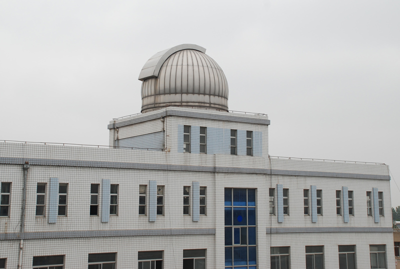  p>灌云第一中学坐落于县城伊山镇灌新路2号,前身为创建于1952年的" a