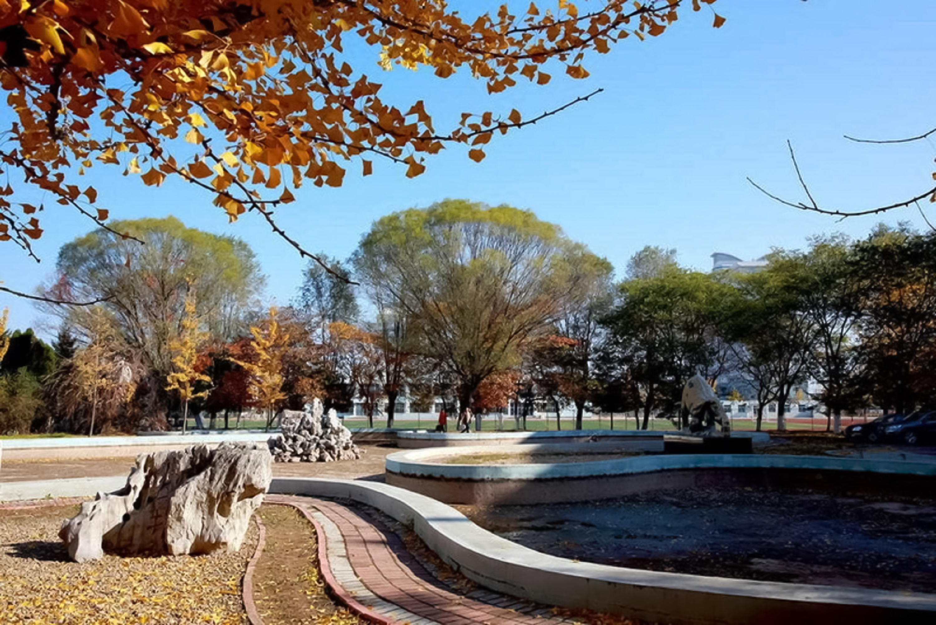 丹东师范高等专科学校