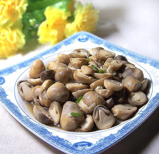 清炒草菇
