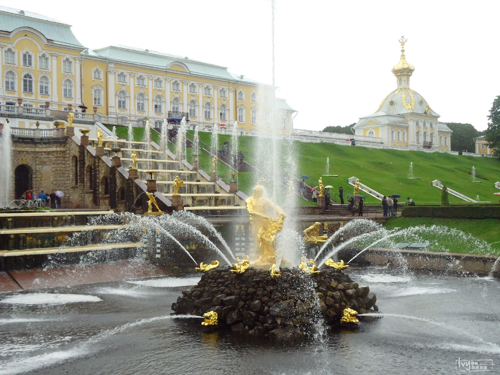 summer palace of peter