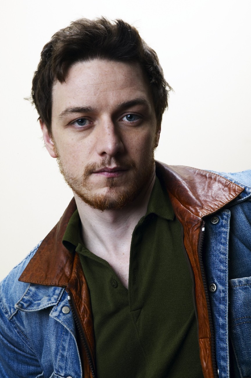  p>詹姆斯·麦卡沃伊(james mcavoy),1979年4月21日出生于英国苏格兰