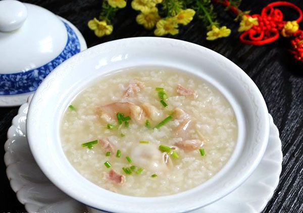 鱼鳔俗称鱼泡,其主要成分为高级胶原蛋白,含有多种