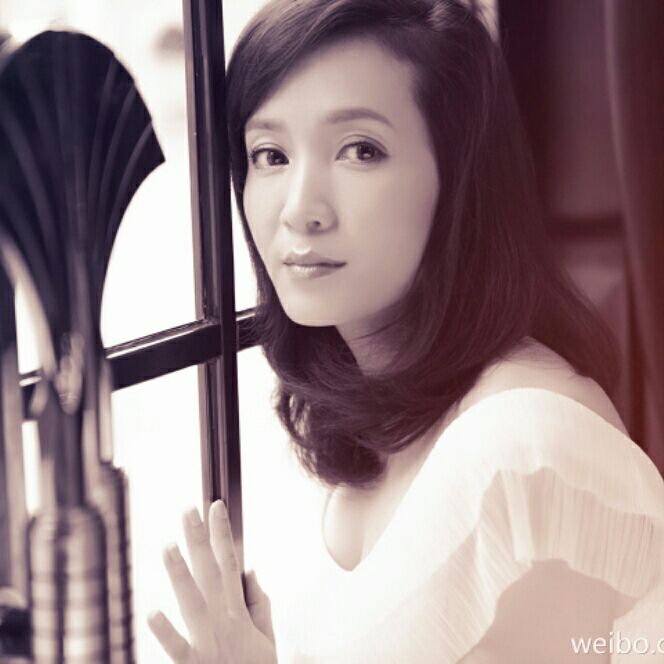  p>胡小庭,1978年4月11日出生于吉林,中国内地女演员,毕业于 a target