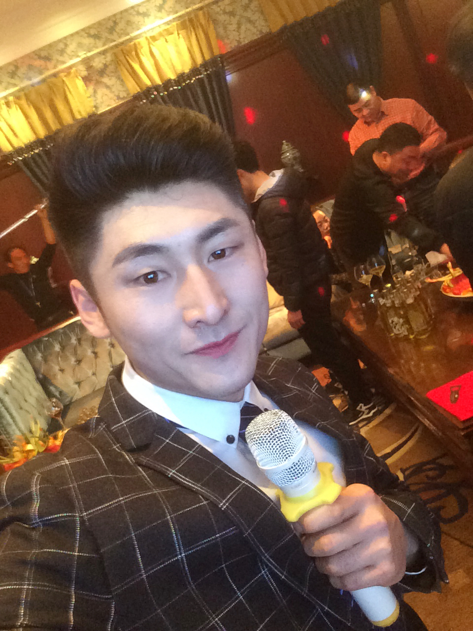  p>姜涛,中国大陆演员,导演,制片人.1992年出生于黑龙江省齐齐哈尔市.