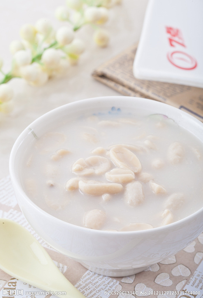  p>花生汤是福建省闽南地区的一道特色传统名点,属于 a href="#" data