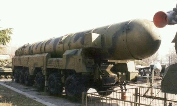 data-lemmaid="199168">苏联 /a>固体机动中程弹道导弹,用于取代ss-4