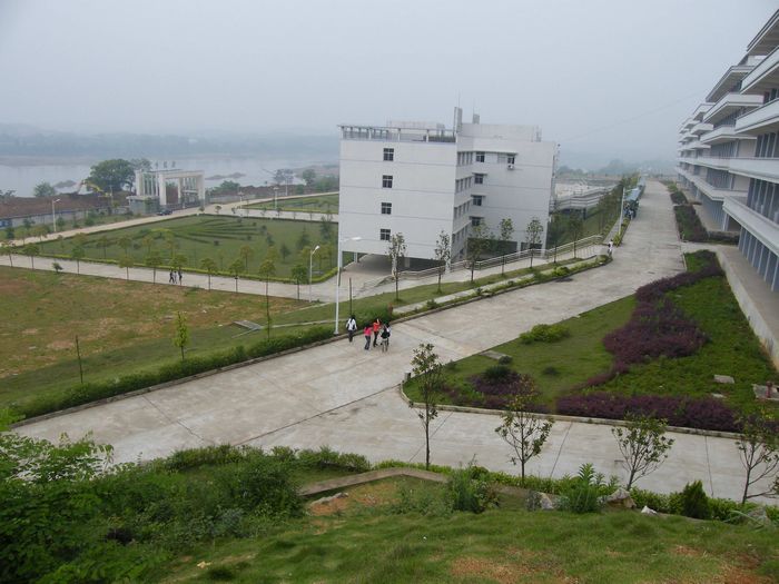 祁阳县第七中学