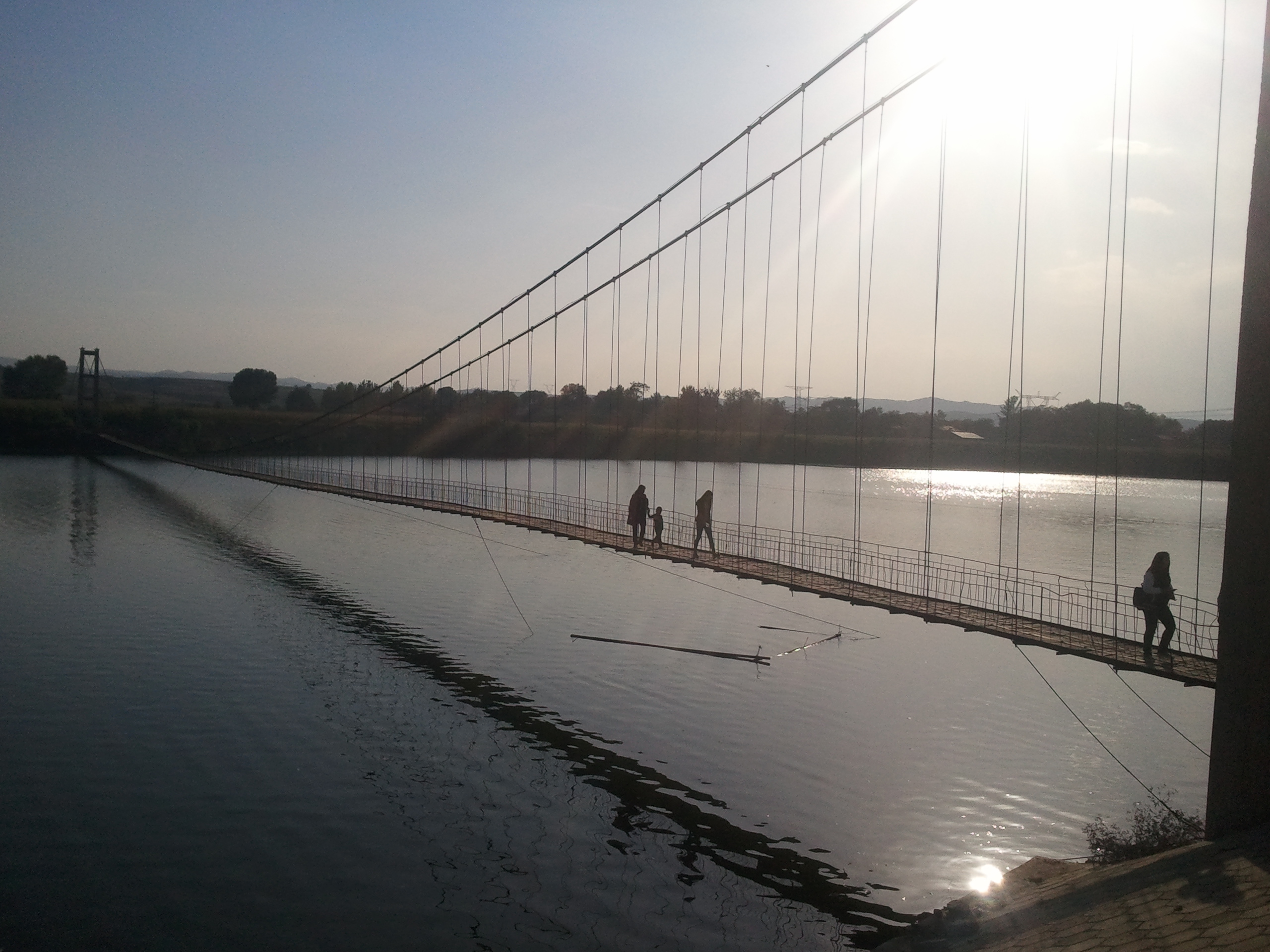 精卫湖位于山西省长治市 a target="_blank" href="/item/长子">长子 