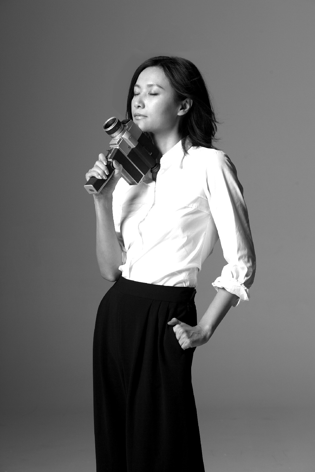  p>徐静蕾,1974年4月16日出生于北京市朝阳区,中国影视女演员,导演