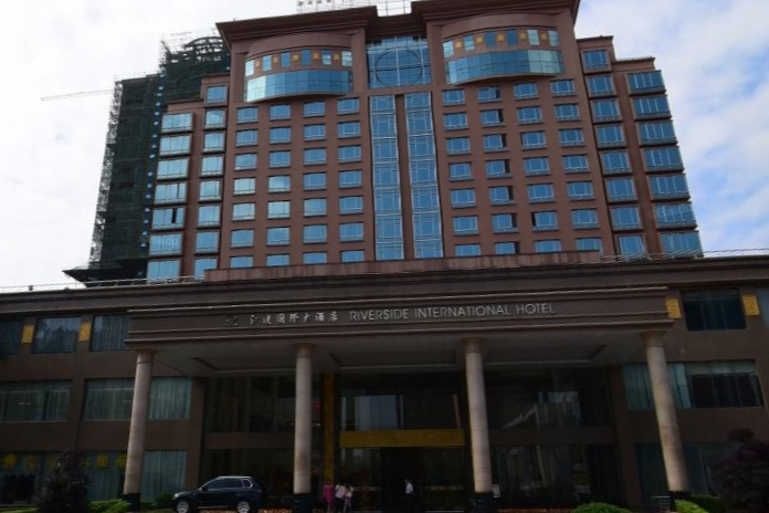  p>广西梧州江滨国际大酒店是由香港海派集团投资发展的酒店.