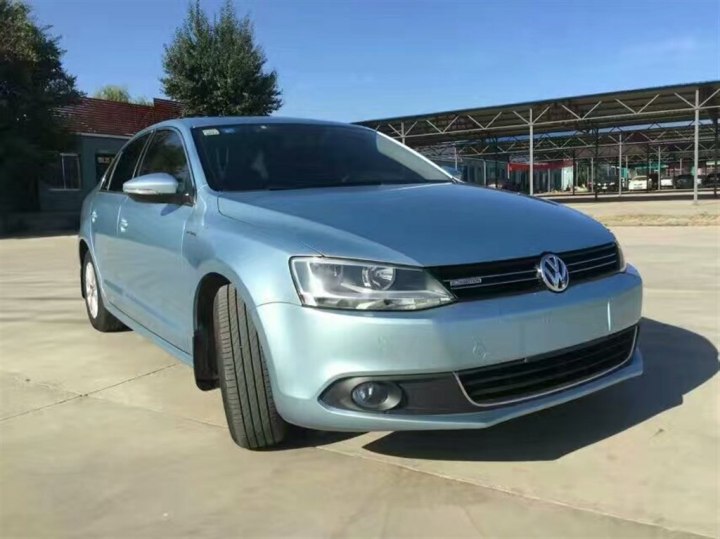  p data-id="gnar9o689m">"bluemotion"——蓝驱技术,已经成为大众