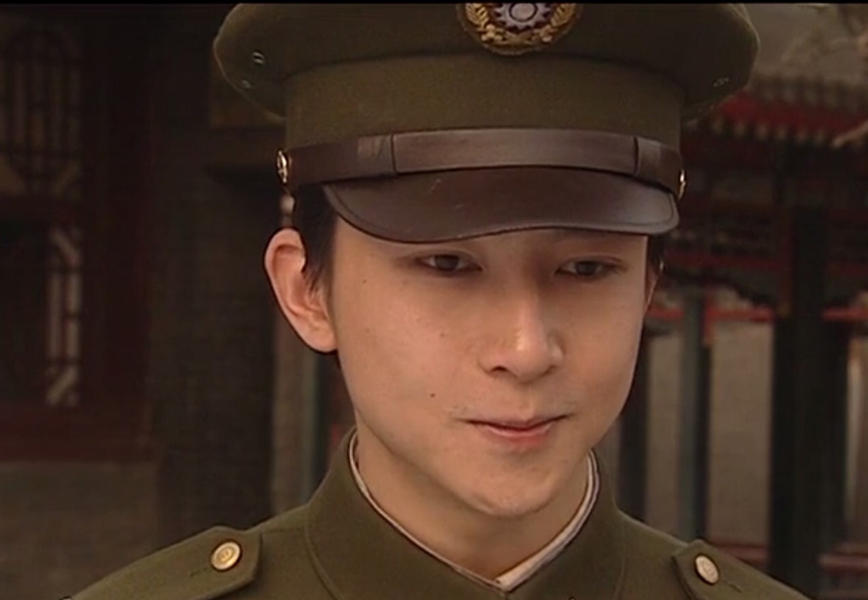  p data-id="gnt6qtoukt">苏可,出生于北京 sp