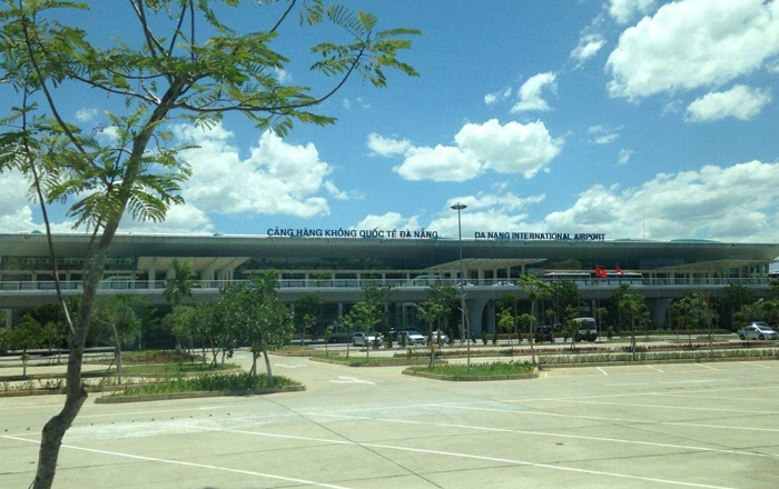 国际机场(da nang international airport),位于越南社会主义共和国 a