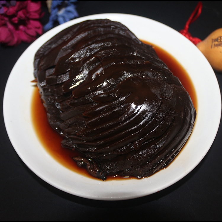  p data-id="gnbjauwb22">玫瑰大头菜是云南名特产品.