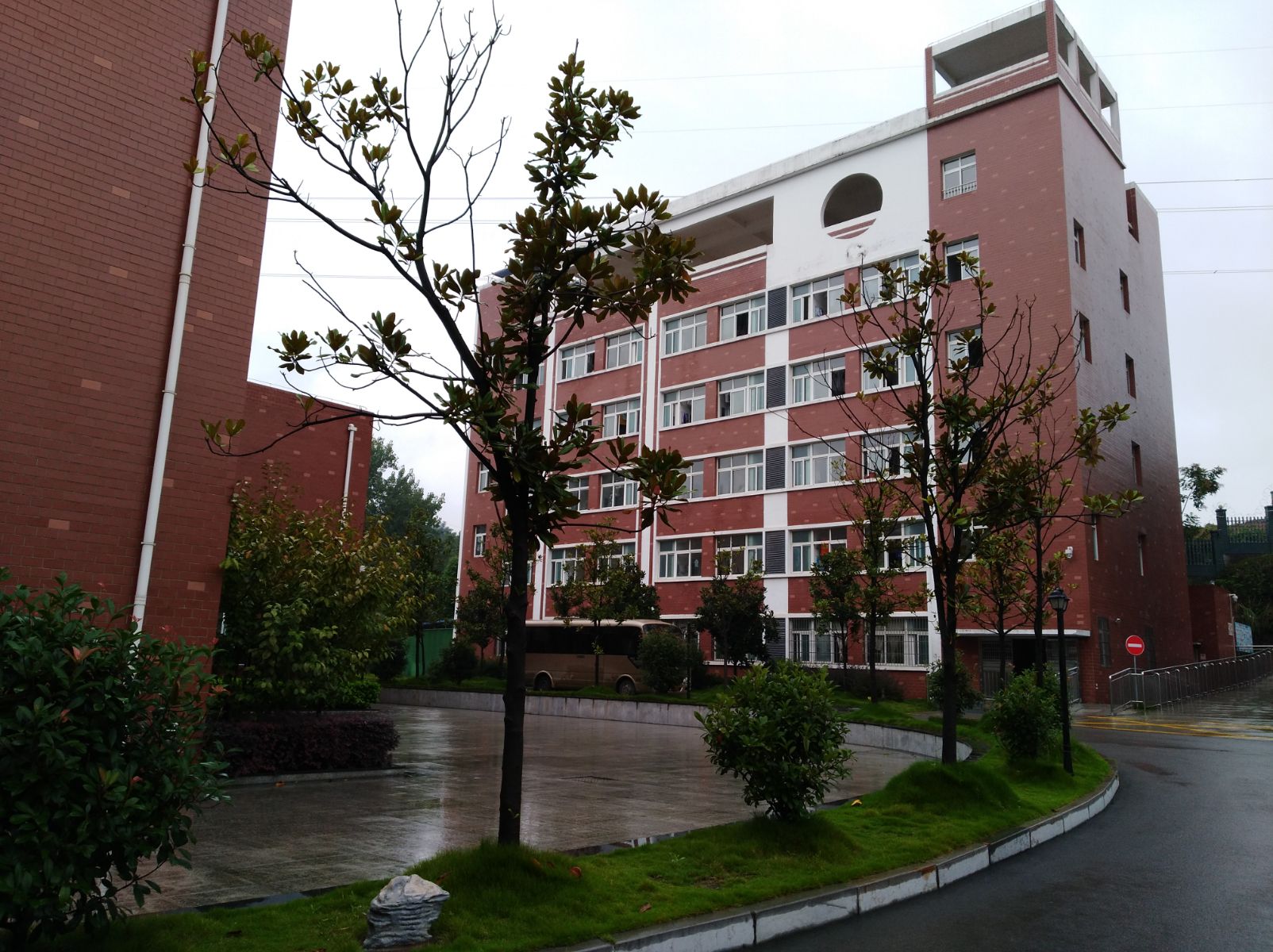  p>宜昌市第二十五中学位于 a href="#" data-lemmaid="1436958">宜昌